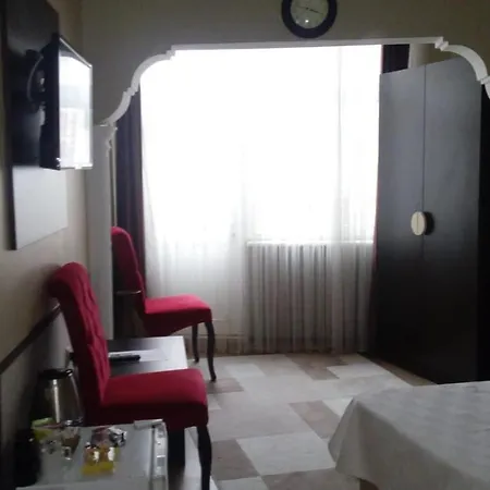 Lena Flats Apart Otel 2*